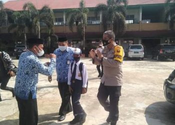 Akhirnya Nabil Anak Yang Ditemukan Kapolres Merangin Saat Memulung Kembali Melanjutkan Pendidikannya