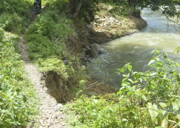 Pasca Banjir Bandang Di Desa Telentam, Membuat Air Bersih Hancur