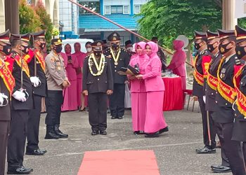 Kapolresta Jambi Pimpin Upacara Korps Raport Kenaikan Pangkat 91 Personel Polresta Jambi