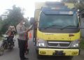 Polres Muaro Jambi Melalui Kasubsektor Taman Rajo Iptu Wiwik Utomo Lakukan Operasi Yustisi Dan Vaksin Ditempat
