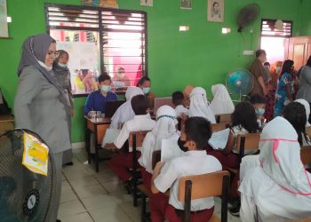SDN 118 Lakukan Vaksinasi Anak Usia 6-11 Tahun, Plt Kepsek Sri Mayharti : Setelah Vaksinasi, Prokes akan tetap dilakukan