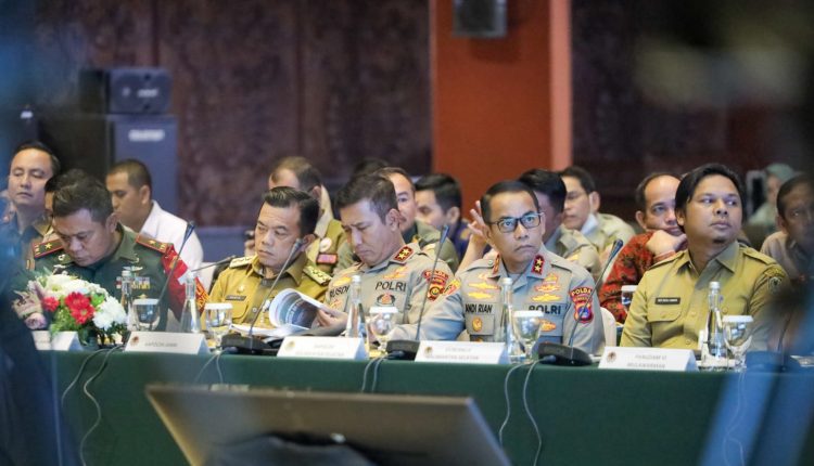 Kapolda Jambi Rapat Koordinasi Khusus Peningkatan Upaya Penanggulangan Karhutla