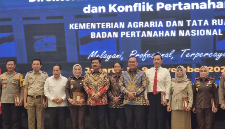 Sekda Tanjab Barat Kembali Diperiksa Penyidik Kejari