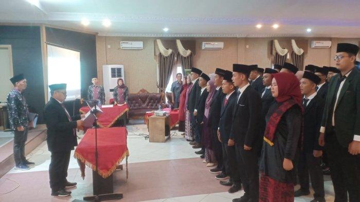 Bawaslu Merangin Lantik 72 Panwascam di Pilkada 2024