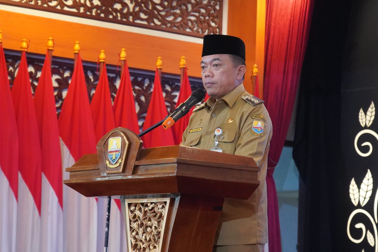 Hadiri Hari Jadi Kecamatan Tabir Ulu, Wagub Sani Harap Seluruh Elemen Saling Bersinergi Demi Tingkatkan Kesejahteraan Masyarakat