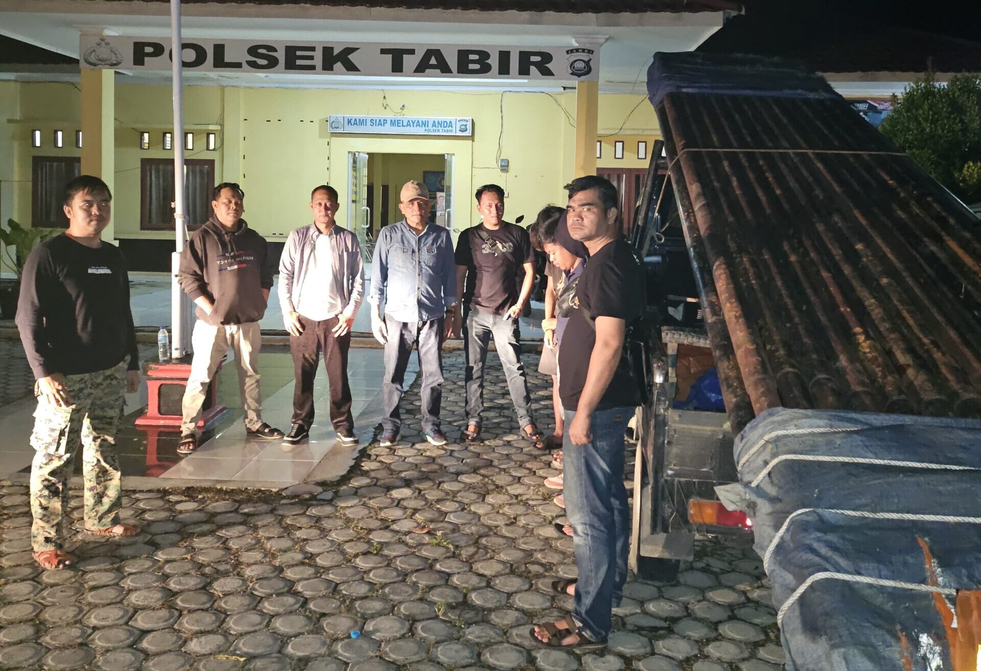 Diceraikan Istri Gara-gara Kecanduan Judi Slot, Pria di Kota Jambi Tewas Gantung Diri