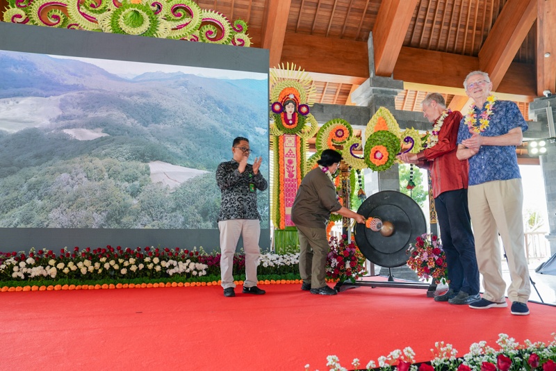 Pengucapan Sumpah Janji Anggota DPRD Provinsi Jambi Masa Bakti 2024-2029