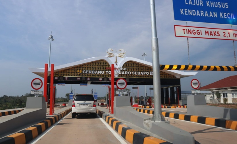 Resmikan Dua Ruas Tol Trans Sumatera, Presiden Jokowi: Dorong Mobilitas dan Daya Saing Ekonomi Daerah