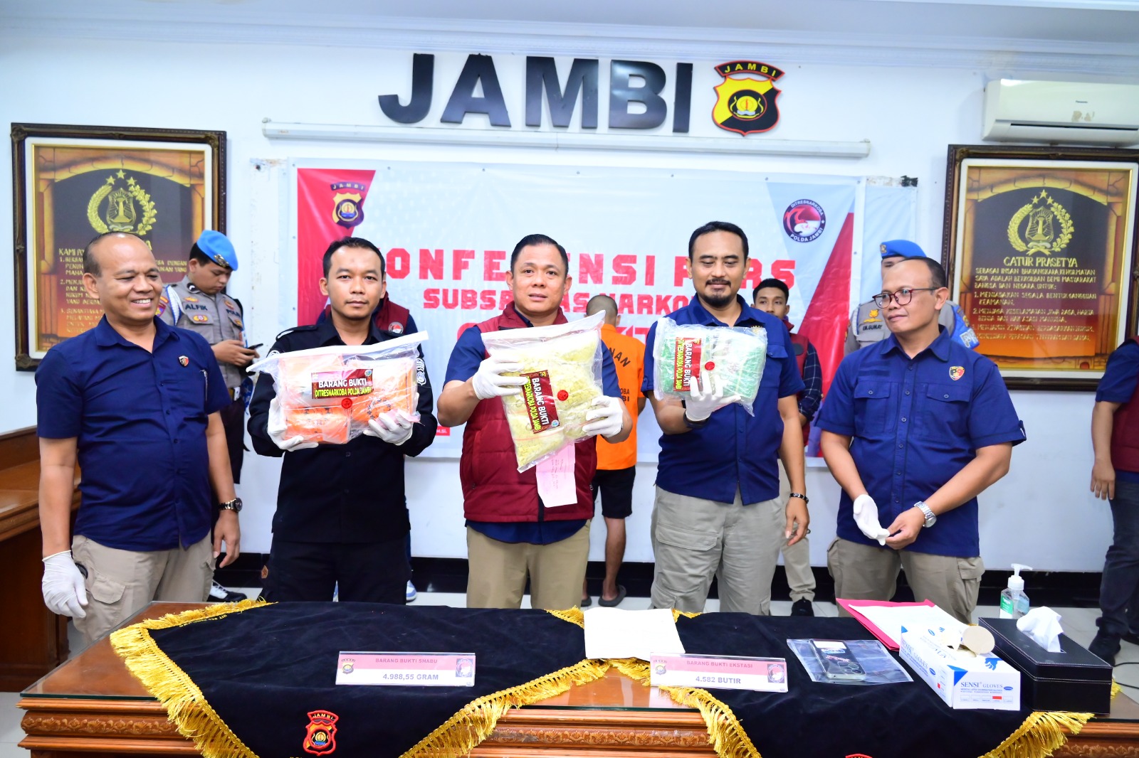 Mau ke Sekolah, Siswi SMP Tewas Digilas Truk