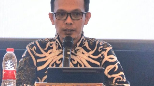 Photo : Ketua KPU Kabupaten Merangin Albert Trisman