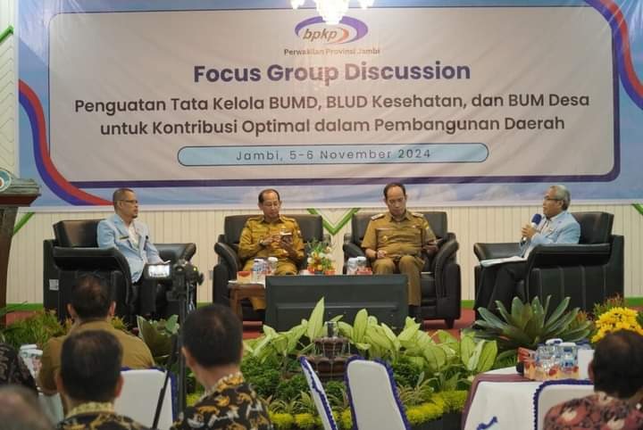 Pjs Bupati Tanjabbar Jadi Pembicara dalam FGD Penguatan Tata Kelola BUMD, BLUD Kesehatan, dan BUM Desa di Provinsi Jambi