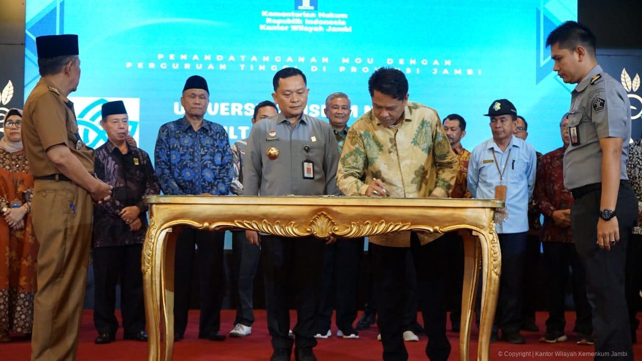 Kanwil Kementerian Hukum Jambi Teken MoU dengan Perguruan Tinggi, Dorong Diseminasi dan Pendampingan Kekayaan Intelektual di Jambi