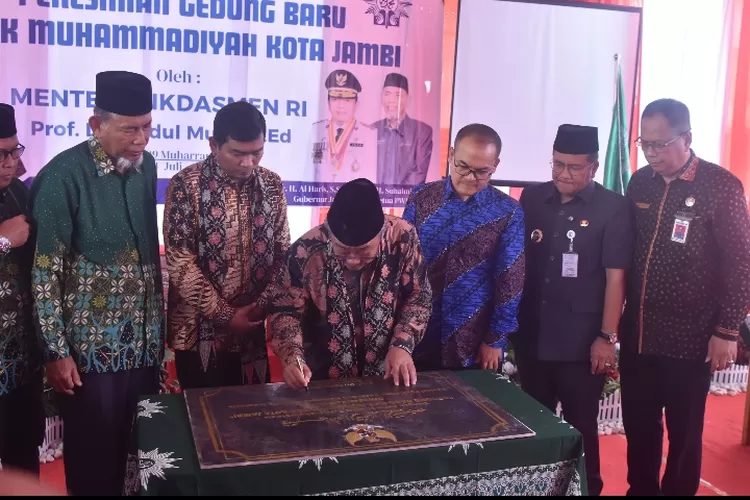 Walikota Jambi Hadiri Peresmian Gedung Baru SMK Muhammadiyah Kota Jambi