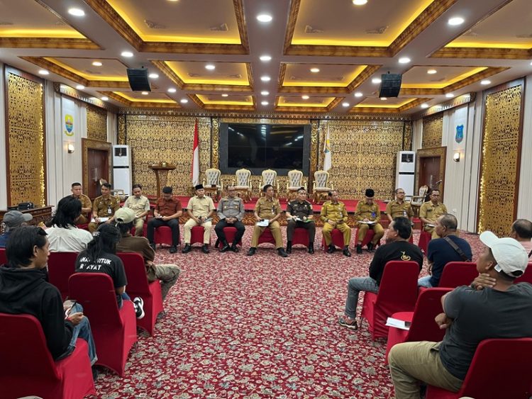 Tanggapi Tuntutan Aliansi Petani Jambi Menggugat, Pemprov Jambi Bakal Bentuk Tim Internal Satgas PKH