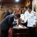 Gubernur Al Haris Tetapkan Direksi Baru PT JII, Dorong Percepatan PI 10 Persen untuk Tambah PAD