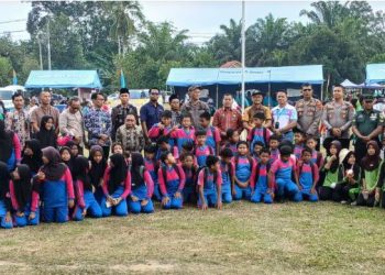 Peringati Hari Anak Nasional ke-41, Polres Tebo Hadiri Kegiatan Lomba Permainan Tradisional di Rimbo Ilir