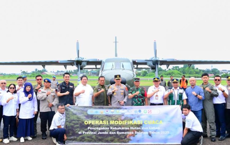Polda Jambi, BMKG, dan Stakeholder Resmi Luncurkan Operasi Modifikasi Cuaca Cegah Karhutla di Jambi