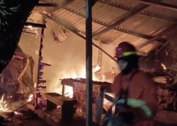 Dinas Damkartan Kota Jambi Ungkap Penyebab Kebakaran 2 Kios di Depan SMPN 18