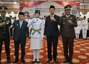 Ketua DPRD Provinsi Jambi Berikan Dukungan dan Motivasi Kepada 54 Anggota Paskibraka