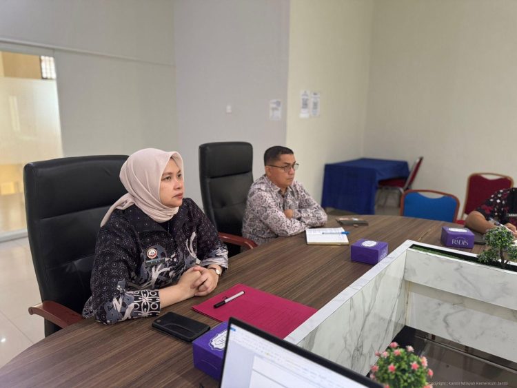 Kanwil Kemenkum Jambi Harmonisasikan Ranperbup Tebo Tentang Pelayanan Kesehatan Gratis