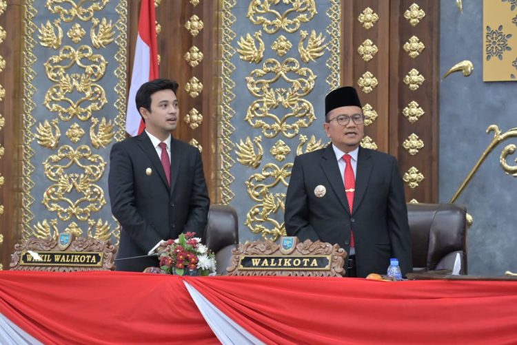 Wali Kota dan Wawako Jambi Hadiri Rapat Paripurna, Dengarkan Pidato Kenegaraan