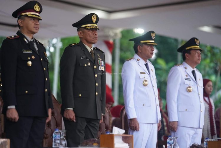 Gubernur Jambi Al Haris Pimpin Upacara HUT ke-80 RI