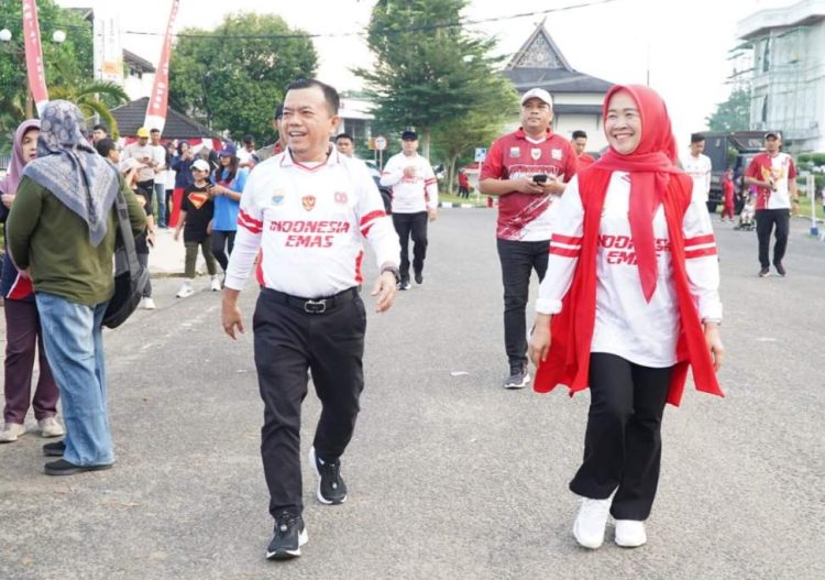 Gubernur Jambi Lepas Jalan Santai Penutup HUT RI ke-80