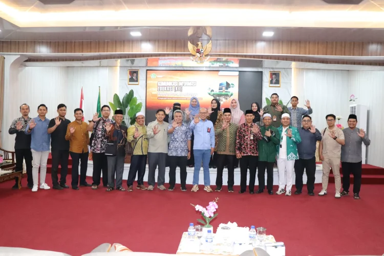 Kebakaran Melanda Permukiman Warga Tungkal Ilir, 5 Rumah Terdampak