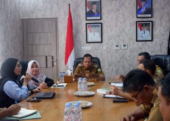 Kapolres Muaro Jambi Pimpin Upacara PTDH dan Penghargaan untuk Personel Berprestasi