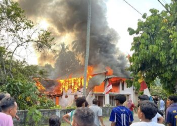 Ditinggal Keluar Nonton Bola di Lapangan, 1 Unit Rumah di Jujuhan Hangus Terbakar