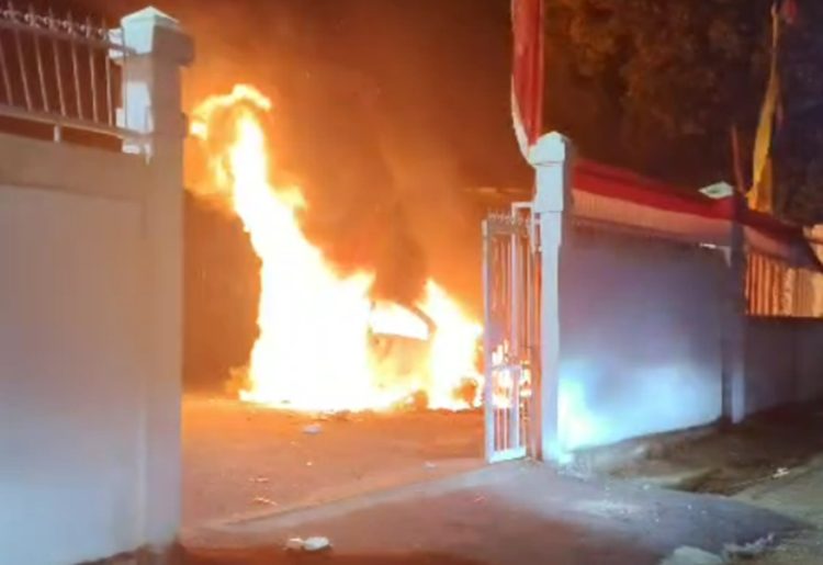 Polda Jambi Gelar Shalat Ghaib untuk Pengemudi Ojol Korban Unjuk Rasa di Jakarta