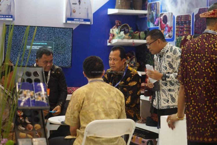 Bupati Muaro Jambi, Dr. Bambang Bayu Suseno, Menghadiri Workshop Procurement Apkasi Otonomi Expo 2025 dengan Tema “Produk Lokal Mengglobal”