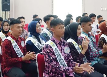 Puting Beliung Disertai Hujan Es Terjang Kuala Tungkal, Atap Rumah Warga Rusak