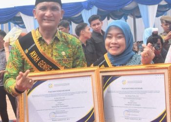 Hurmin dan Risha Fitria Dikukuhkan sebagai Ayah dan Ibu GenRe Sarolangun 2025