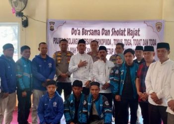Polres Sarolangun Gelar Shalat Ghaib untuk Anggota Polri dan Driver Ojol yang Gugur