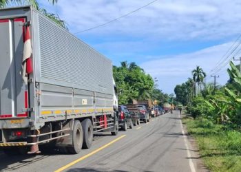 Jelang Hari Lalu Lintas Bhayangkara ke-70, Satlantas Polresta Batanghari Bagikan 100 Segitiga Pengaman ke Pengemudi