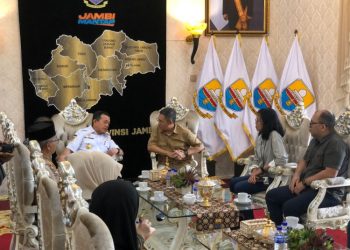 Gubernur Al Haris Audiensi Bersama Hutama Karya, Bahas Operasional Tol Tempino – Simpang Ness