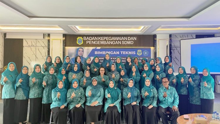 TP-PKK Tanjab Timur Gelar Bimtek Peningkatan Kapasitas Pengurus