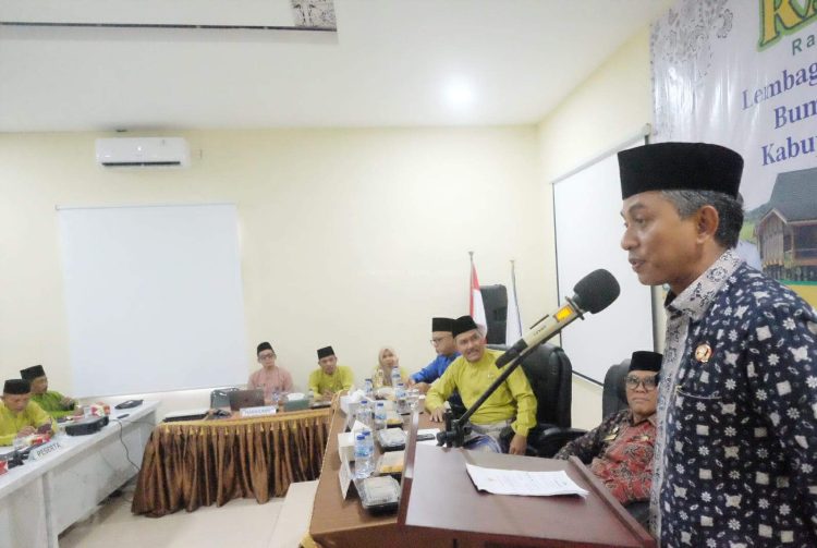 Audensi tentang Asistensi, Monitoring dan Evaluasi serta Langkah-Langkah Konkret Pasca Aksi Demonstrasi/Unjuk Rasa yang Ada di Beberapa Daerah di Indonesia