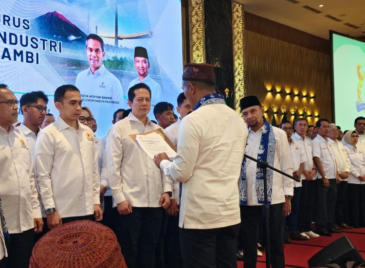 Bupati Muaro Jambi Gelar Evaluasi Kinerja dan Uji Kompetensi Pejabat Eselon II