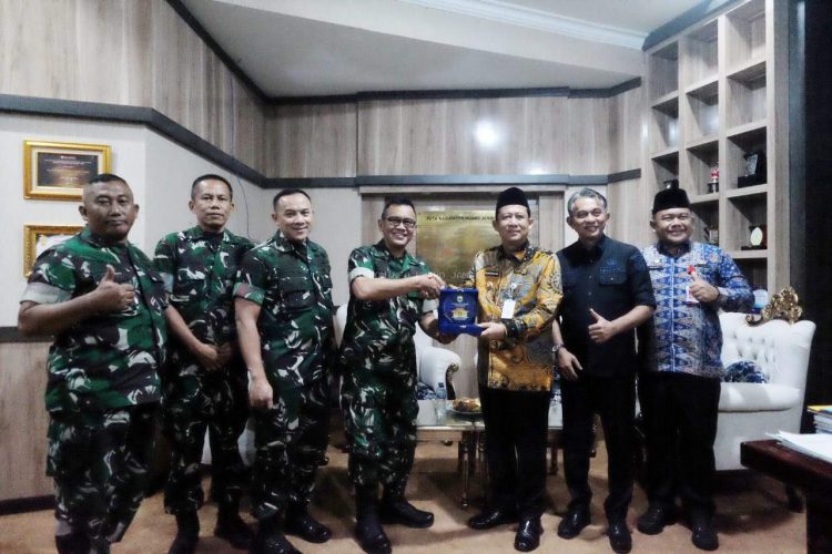 Wakil Bupati Muaro Jambi Junaidi H. Mahir Menyelenggarkan Rapat Perencanaan Pembangunan Ruang Terbuka Hijau (RTH) Taman Akso Dano