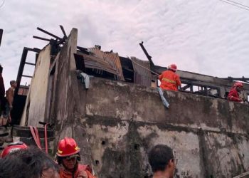 Kebakaran di Simpang Pulai Padam, 4 Rumah Terbakar dan 1 Orang Terluka