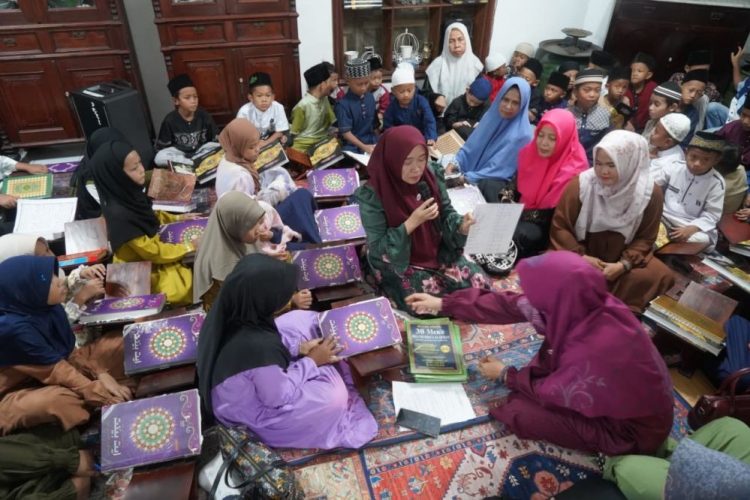 Wamen PAN-RB Tinjau SPPG Polda Jambi, Dukung Program Makan Bergizi Gratis