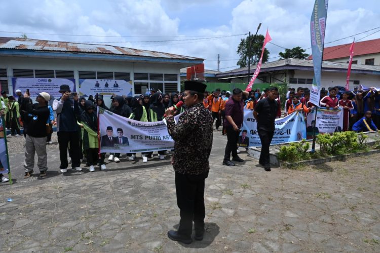 Satlantas Polres Muaro Jambi Tertibkan Antrian Truk Solar yang Ganggu Lalu Lintas