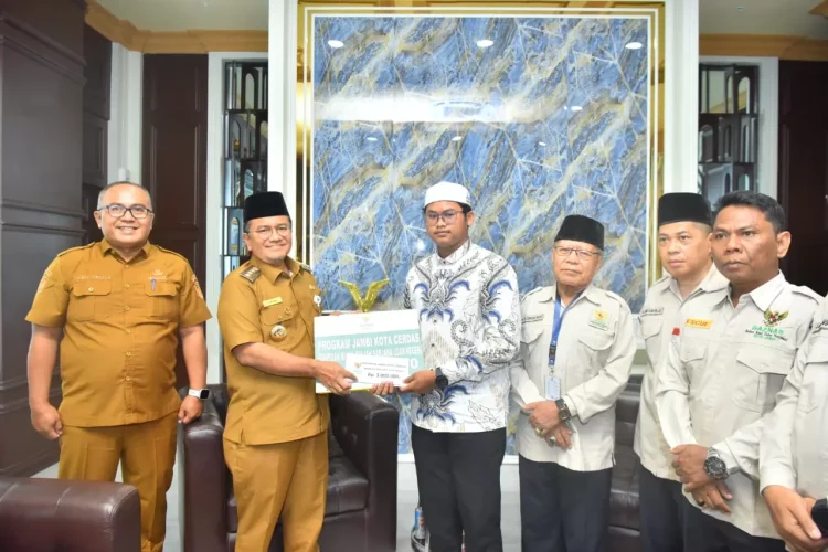 Matangkan Persiapan, Kakanwil Kemenkum Jambi Pimpin Rapat Persiapan Pelaksanaan Diskusi Strategi Kebijakan
