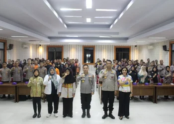 Wamen PAN-RB Tinjau SPPG Polda Jambi, Dukung Program Makan Bergizi Gratis