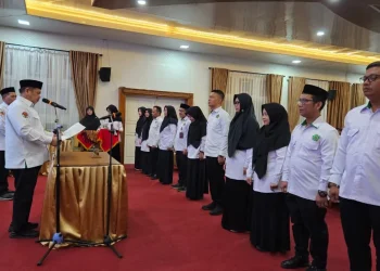 Kakanwil Kukuhkan 11 Agen Perubahan Kanwil Kemenag Jambi