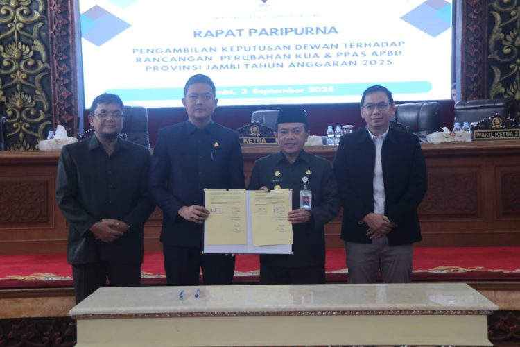 Polres Tebo Gelar Simulasi Pengamanan Kantor Bupati Tebo dan DPRD Kabupaten Tebo