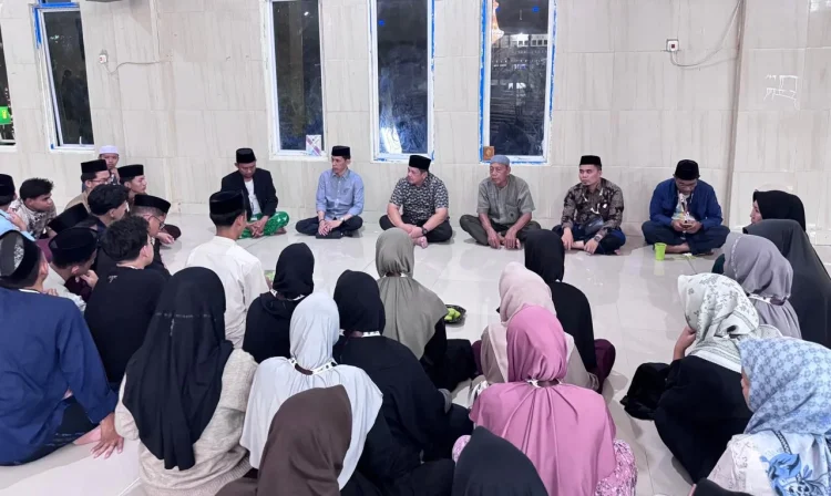 Kakanwil Kemenag Jambi Beri Motivasi Santri Jelang Penampilan di MQK Internasional