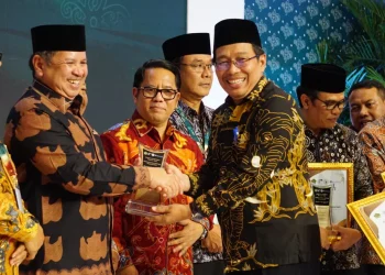 Kemenag Jambi Terima Penghargaan Wakaf Uang ASN Terbanyak Kedua Nasional